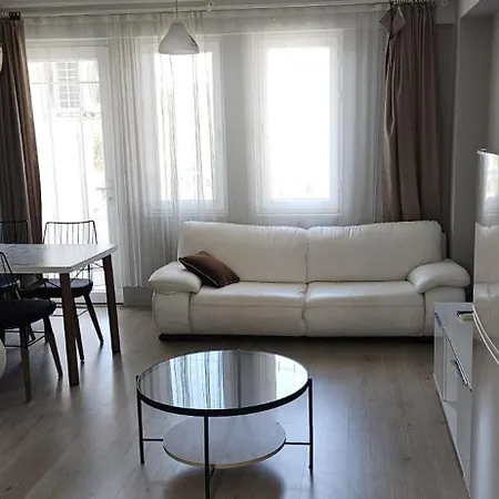 Ng Hisar Apartamento *