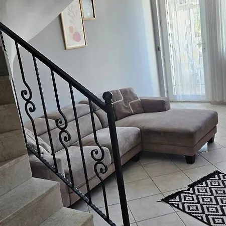 Ng Hisar Apartamento